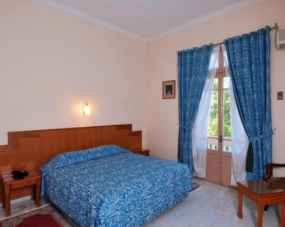 Hotel Splendid Fez Bagian luar foto